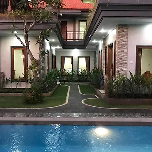 Dira , Ubud Indonesia