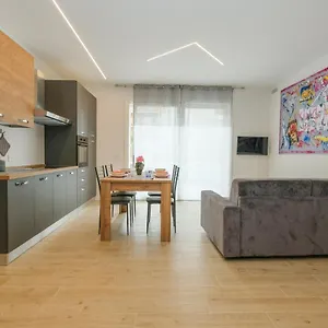 Bergamocitycenter 01 , Bergamo Italia