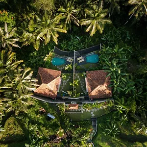Madani Antique , Ubud Indonesia