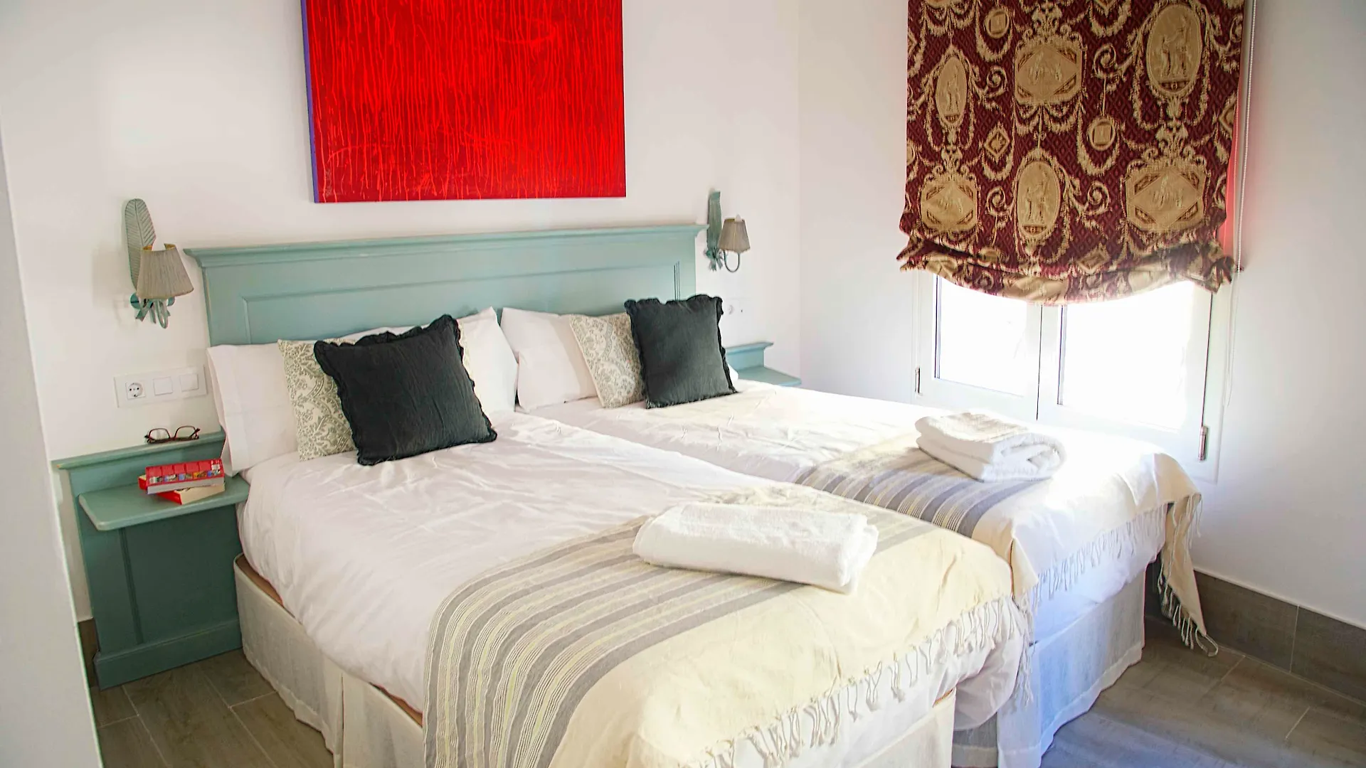 Overland Suites Catedral Seville Spain