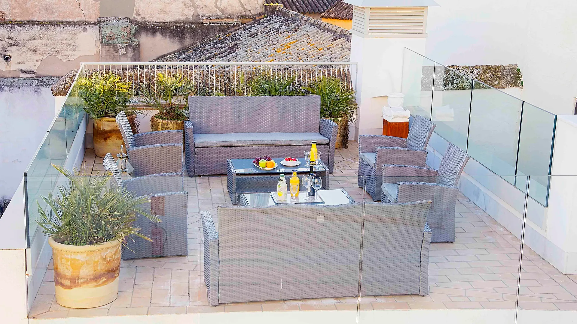 Apartment Overland Suites Catedral Seville Spain