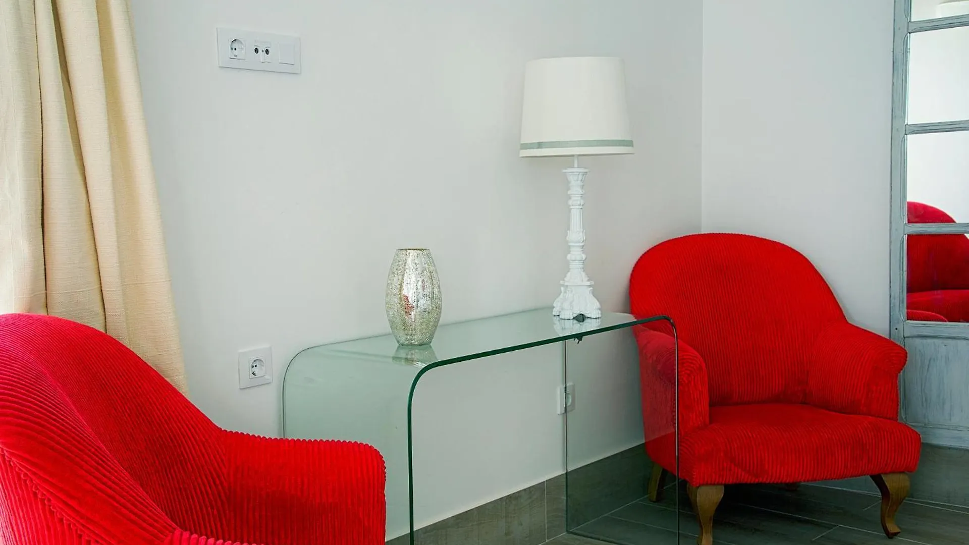 Apartment Overland Suites Catedral Seville