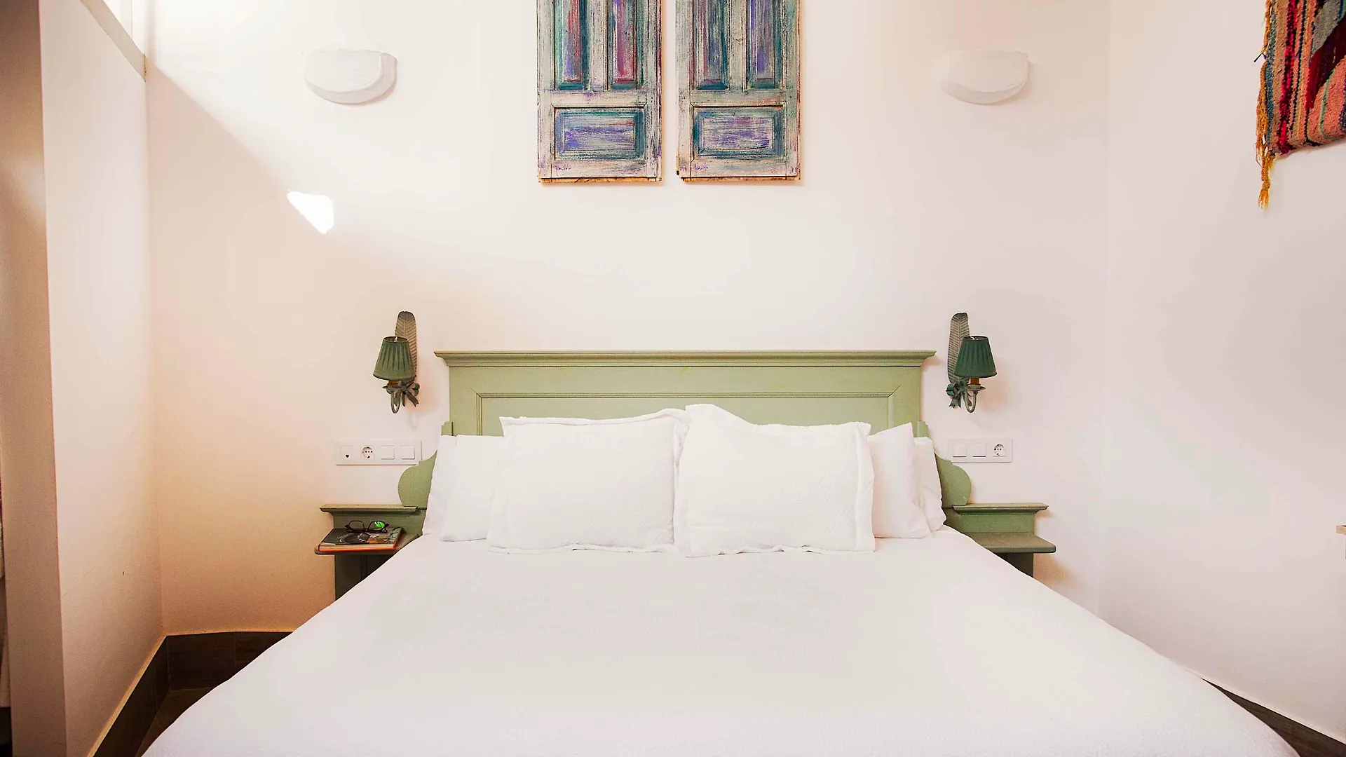 Overland Suites Catedral Seville Apartment