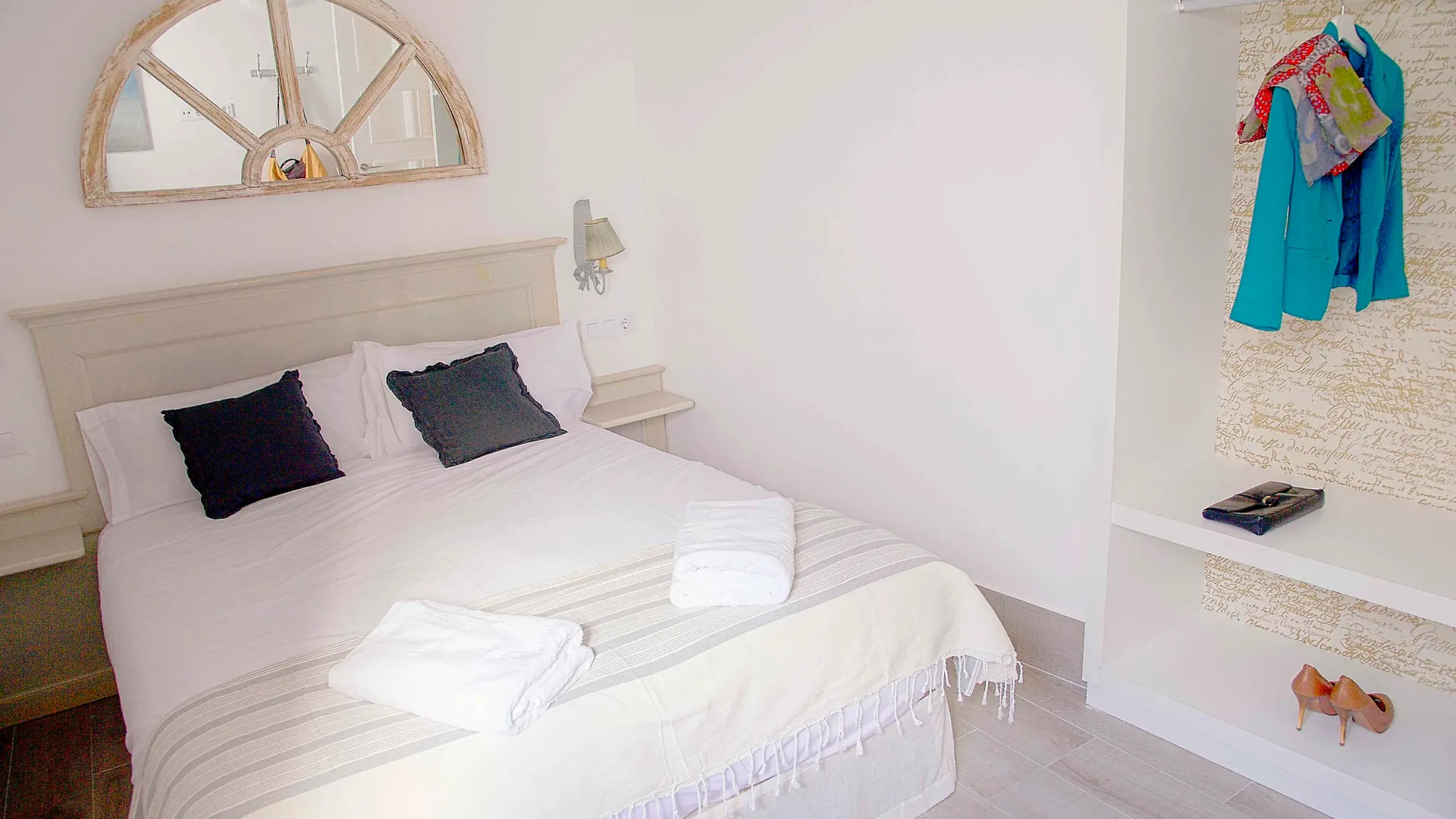 Appartamento Overland Suites Catedral Siviglia